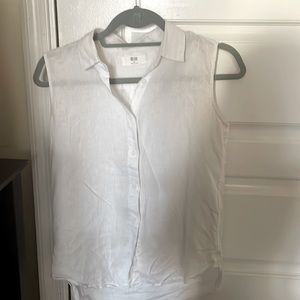 Uniqlo women’s small summer blouse - sleeveless, hardly worn -linen